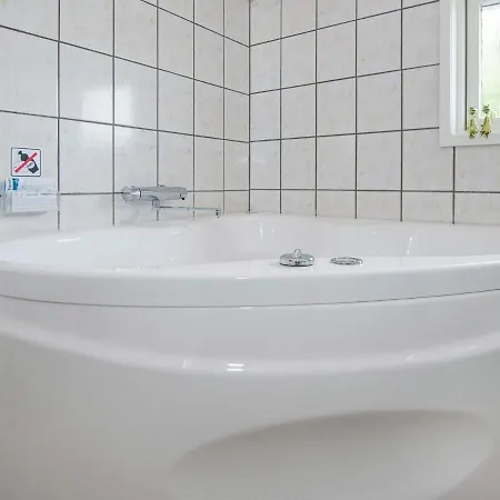 Three-bedroom In Bjert 2 * Sønder Bjert